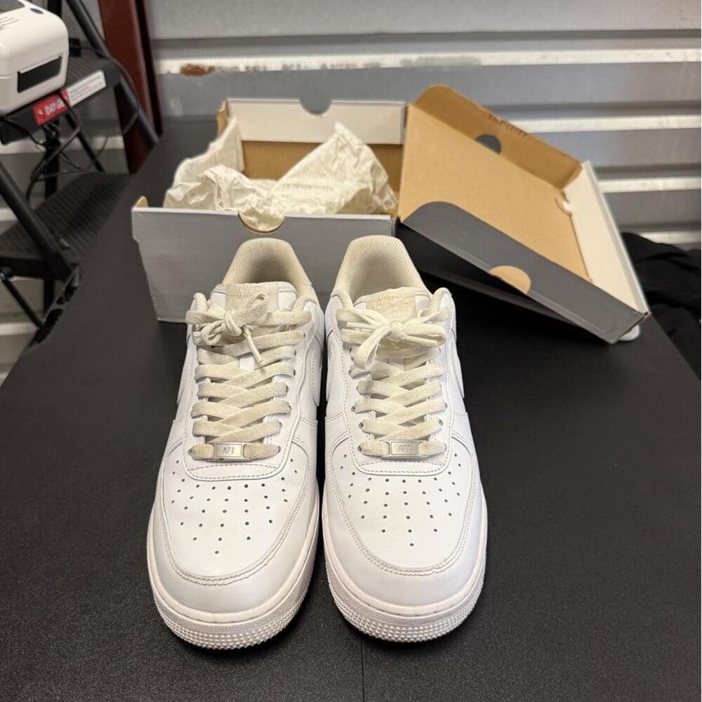 Nike Men's White Trainers